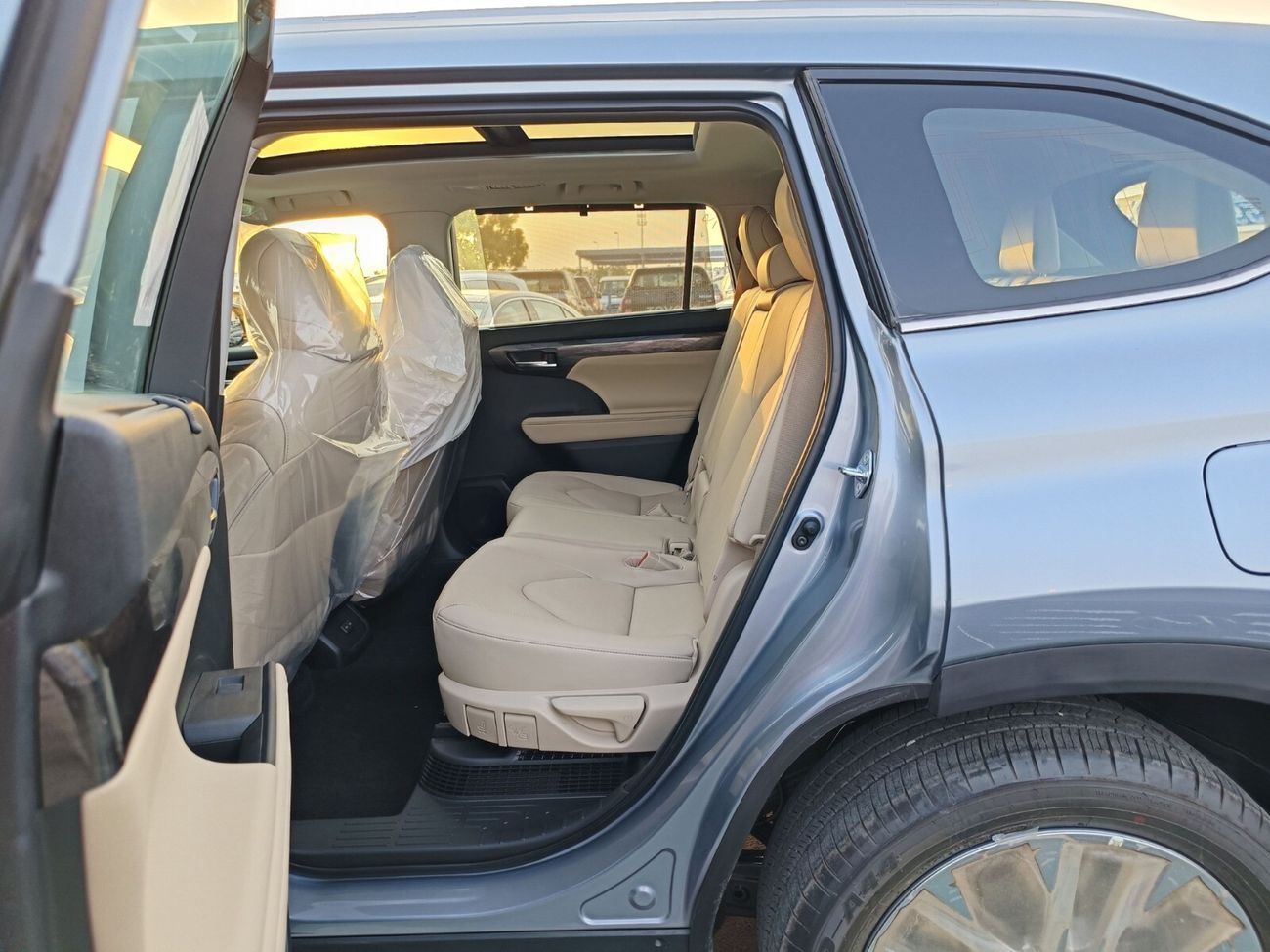 Toyota Highlander 2.5L V4 HYBRID / FULL OPTION  / HEADUP DISPLAY/ 2024MY