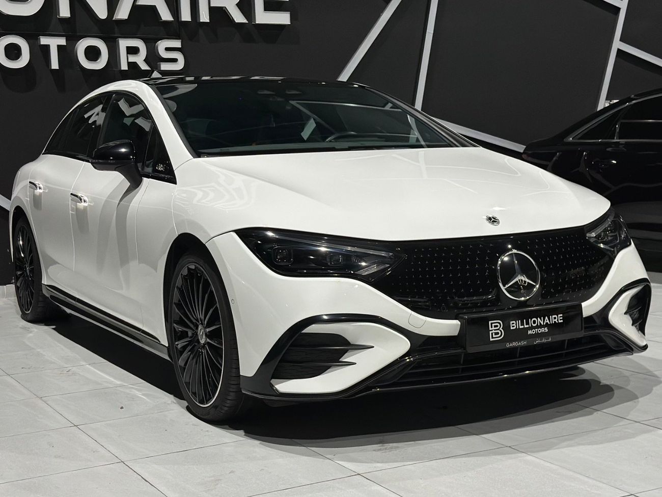 مرسيدس بنز EQE 350+ Premium +