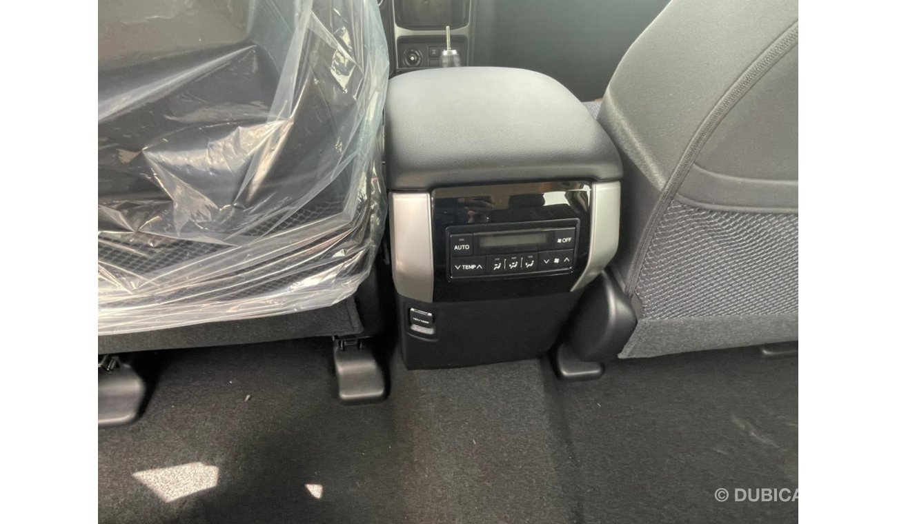 تويوتا برادو تويوتا برادو VX ، 2.8 لتر ، ديزل ، لون أسود ، عجلات كاملة ، للتصدير فقط