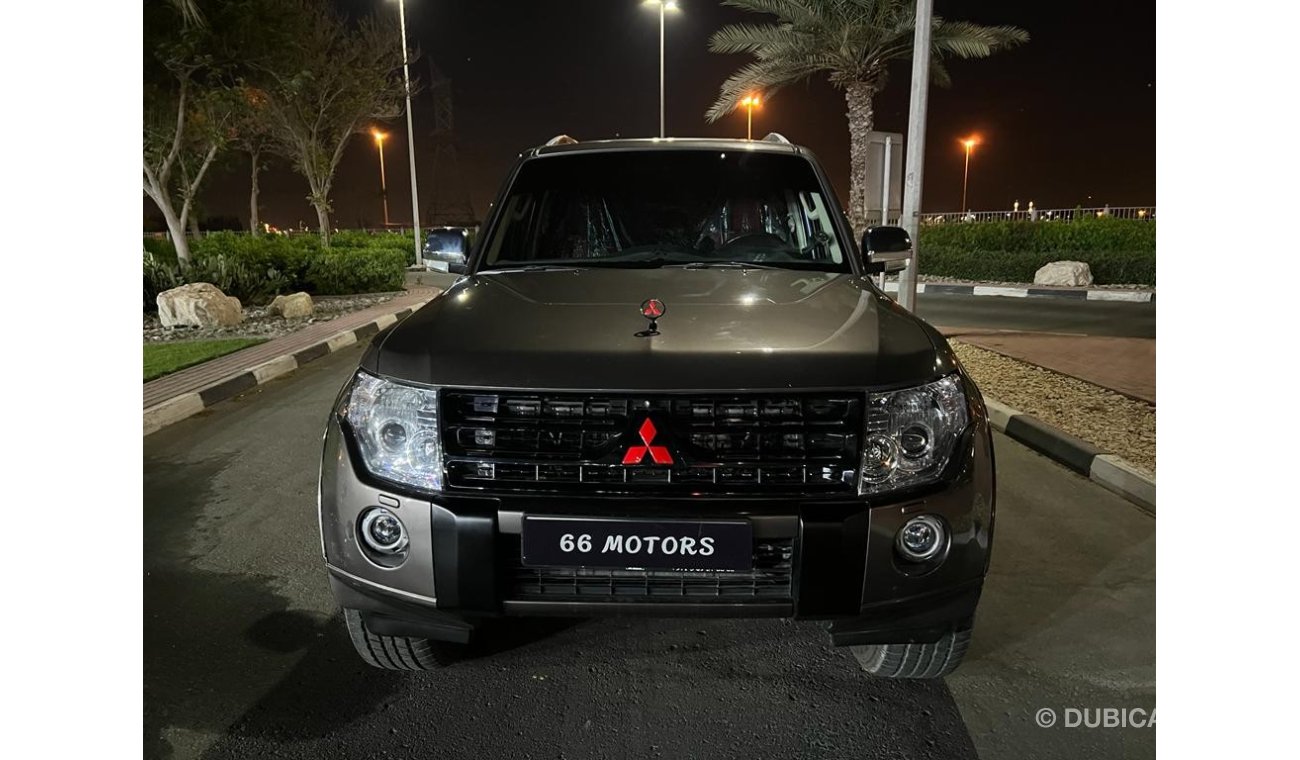 Mitsubishi Pajero 3.8L with V6