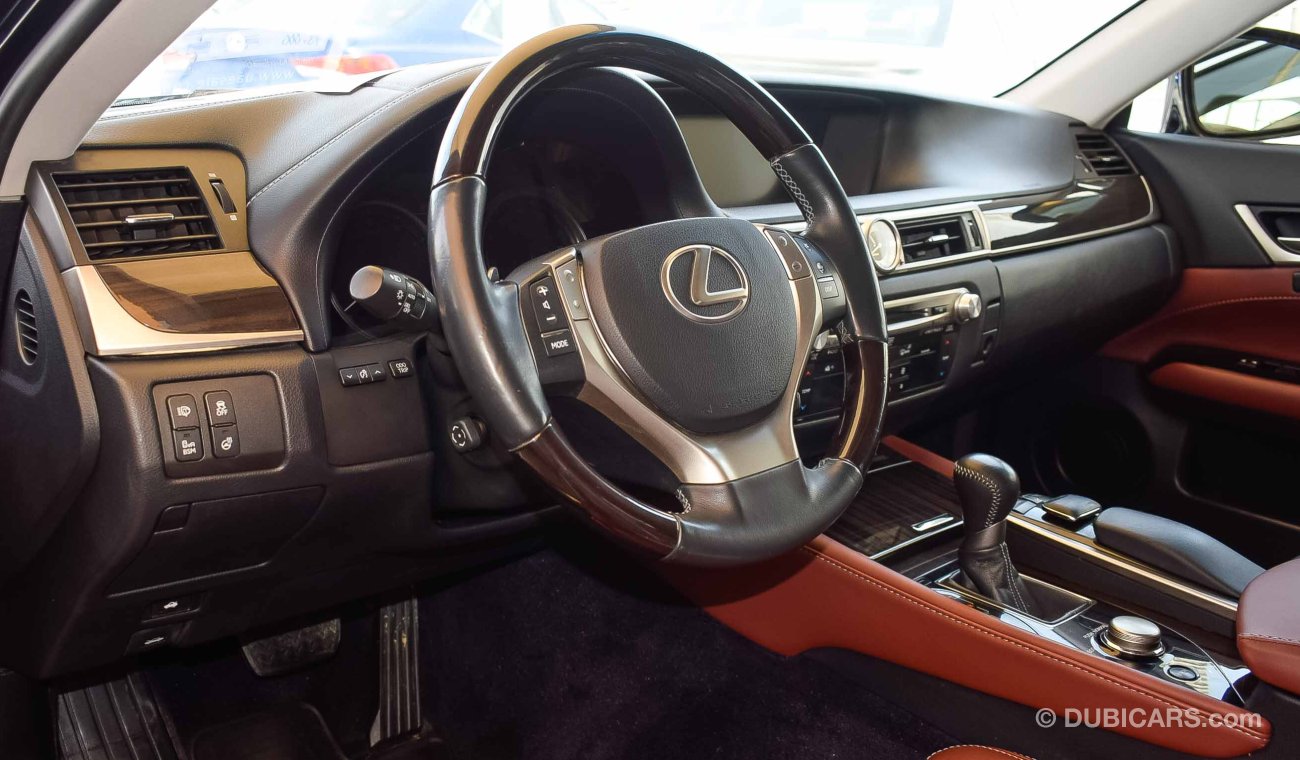 Lexus GS350