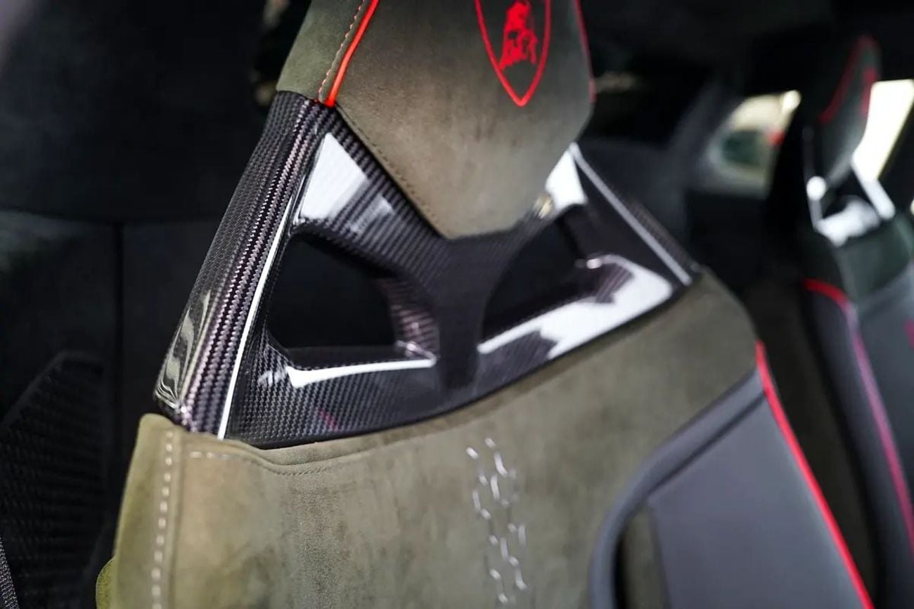 Lamborghini Huracan TECNICA 5.2L V10