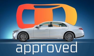 مرسيدس بنز S 500 S 500 AMG Line | AED  6,195 PM | Rear Seat Ent, Warranty 2028, Low KM | Ramadan Offer | GCC