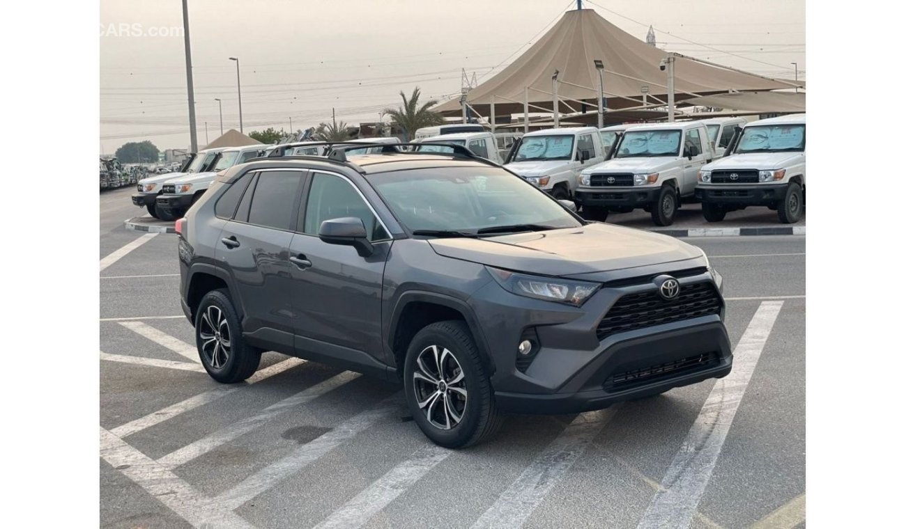 تويوتا راف ٤ 2019 Toyota Rav4 LE MidOption With Rims / EXPORT ONLY / فقط للتصدير