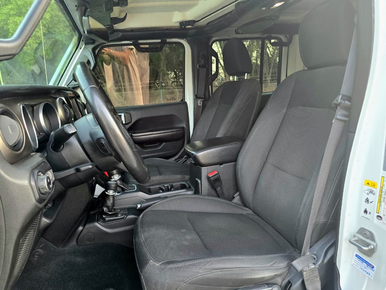 جيب رانجلر Sport 3.6L A/T (5 Seater)