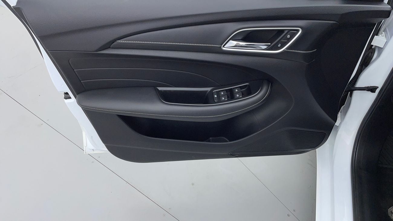 MG 5 STD 1.5 | Zero Down Payment | Free Home Test Drive