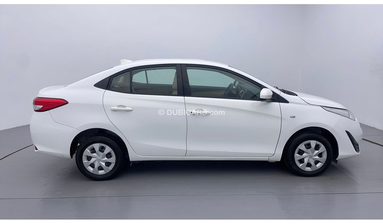 تويوتا يارس SE 1.5 | بدون دفعة مقدمة | اختبار قيادة مجاني للمنزل