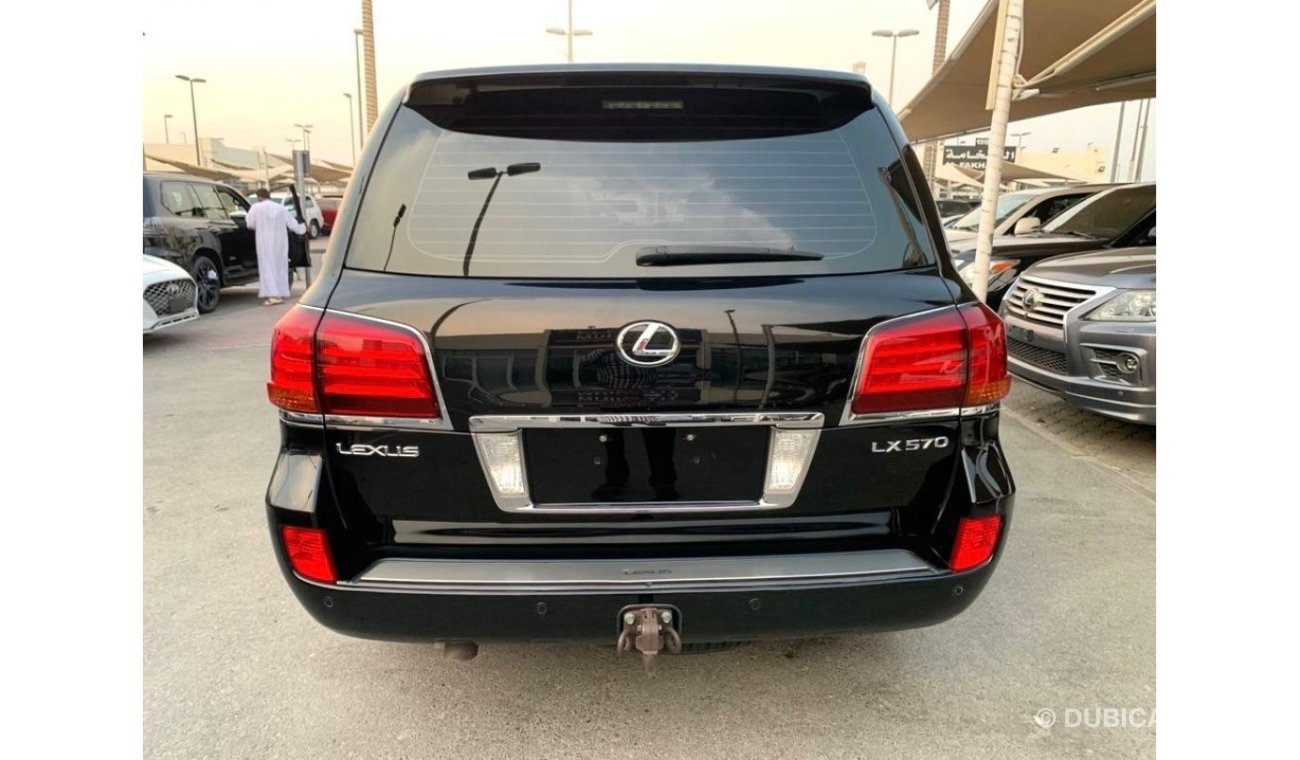 Lexus LX570