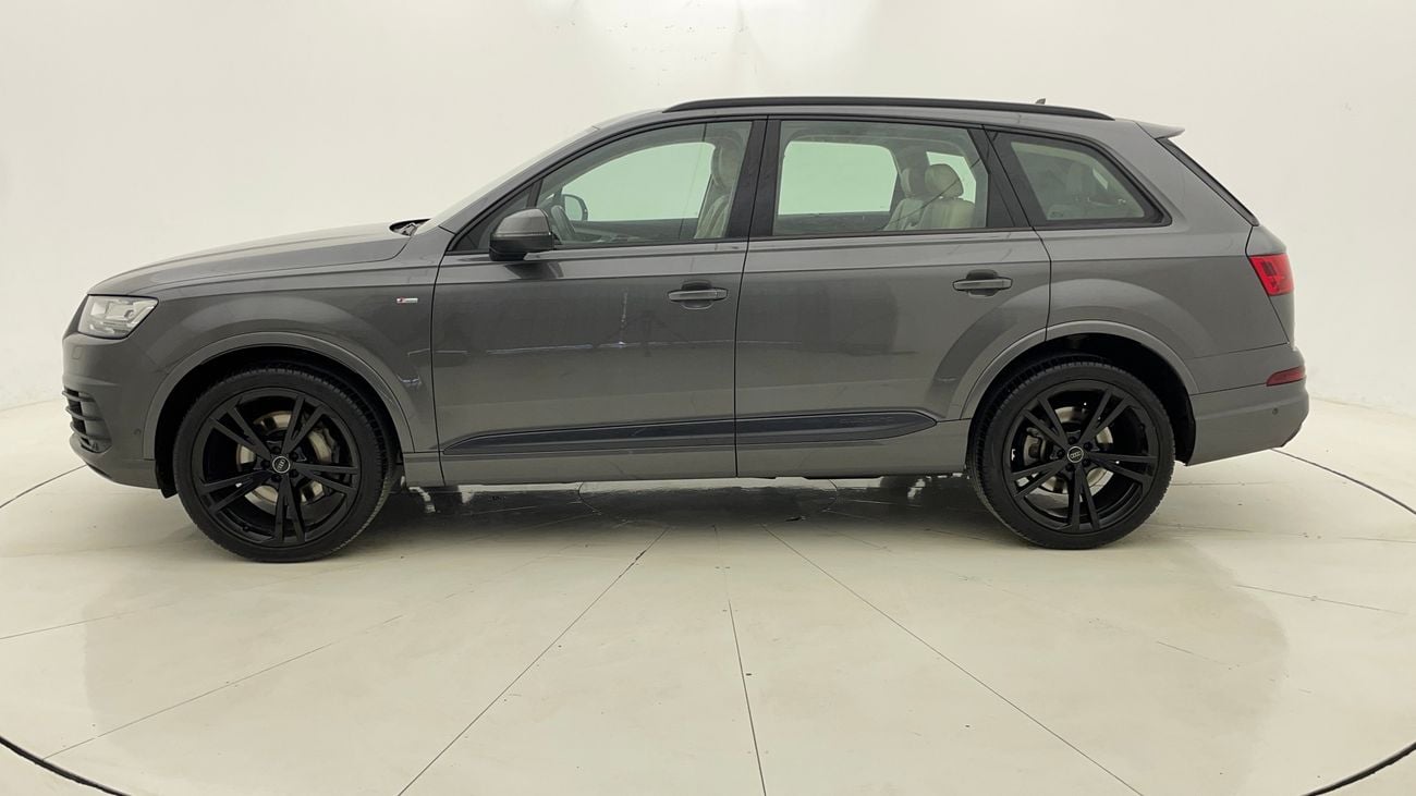 أودي Q7 45 TFSI QUATTRO S LINE 3 | بدون دفعة مقدمة | اختبار القيادة في المنزل