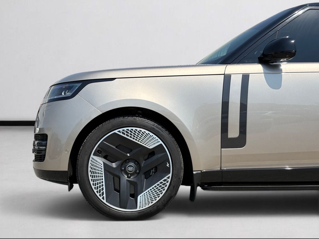 Land Rover Range Rover HSE LWB P530 AED 7,520 P.M | 0% DOWN PAYMENT | RANGE ROVER VOGUE SE P530 | 4.4L TWIN-TURBO V8 – 523 HP | FULL SER