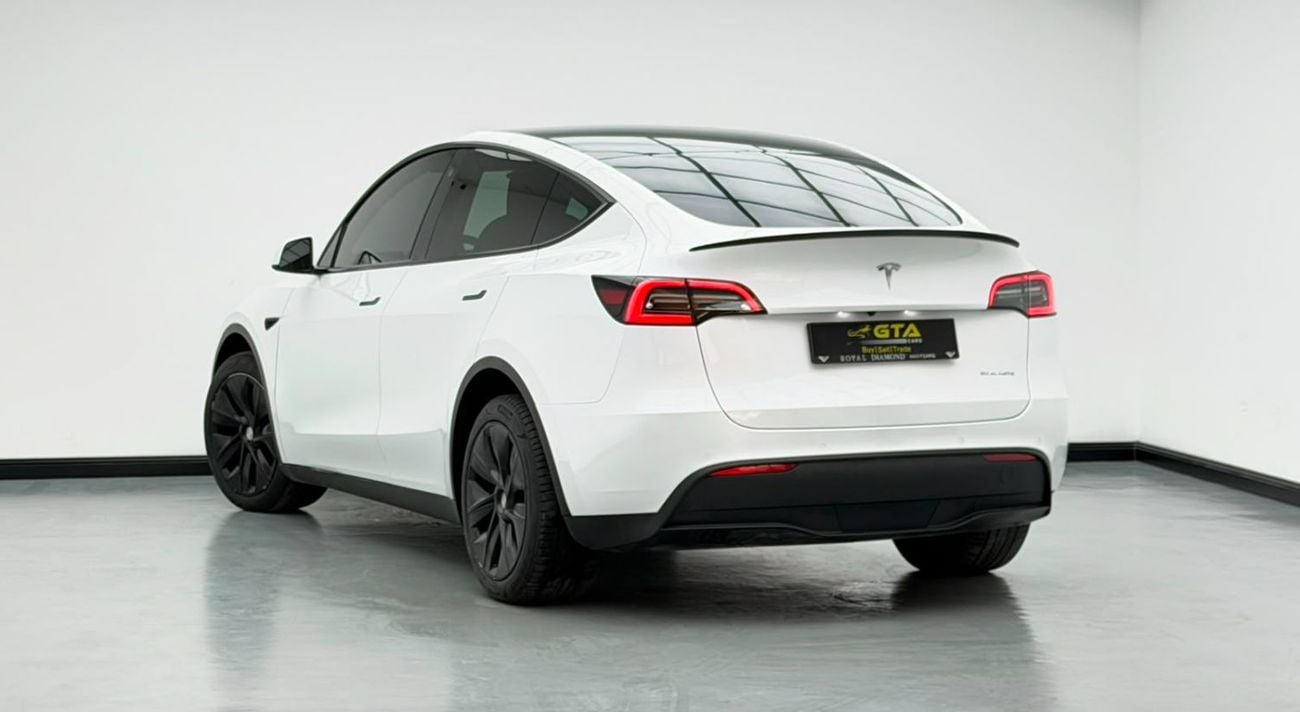 Tesla Model Y LONG RANGE