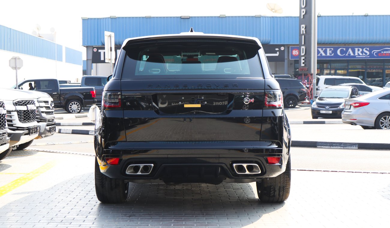 Land Rover Range Rover Sport SVR