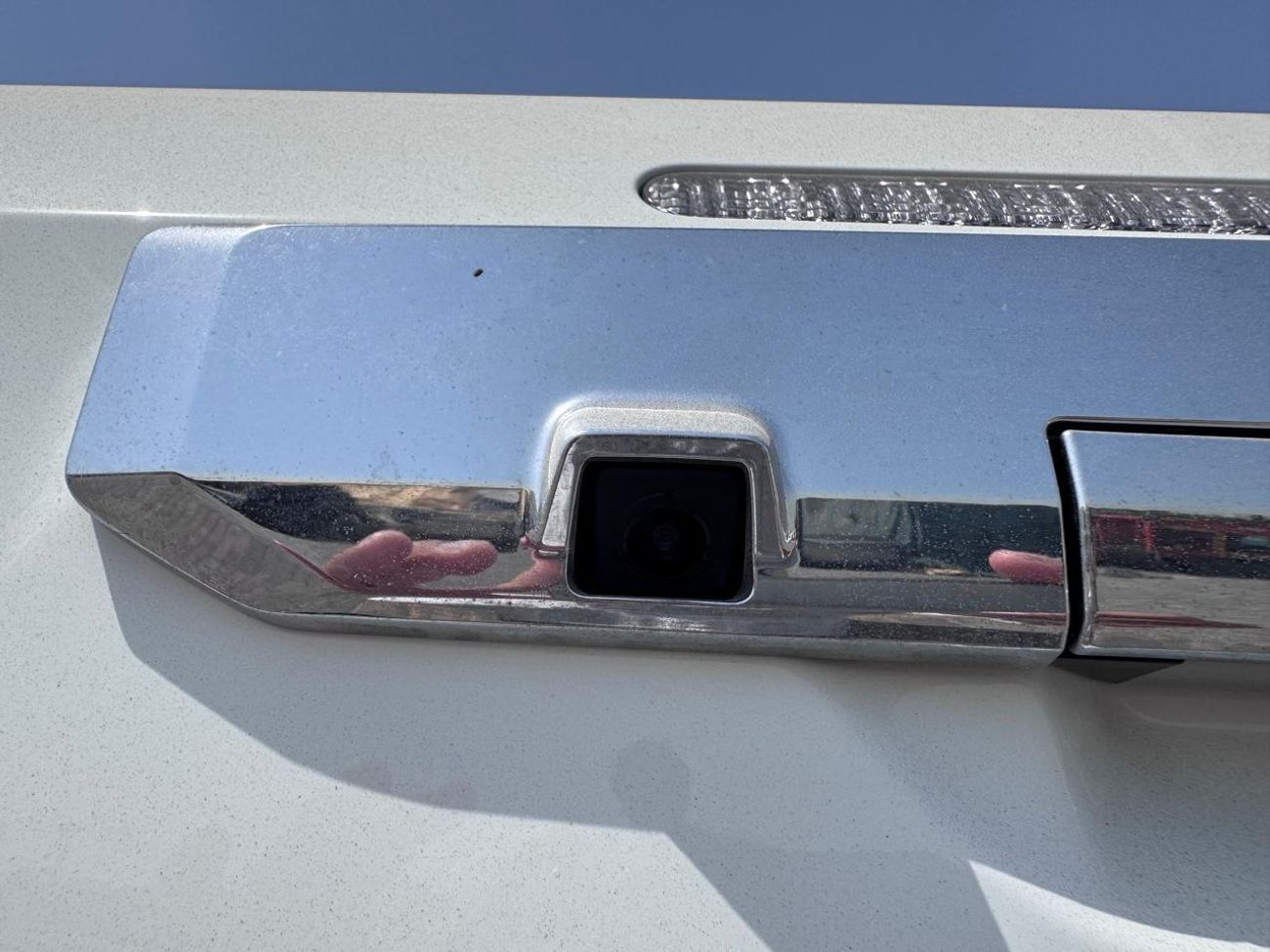 ميتسوبيشي L200 MITSUBISHI L200 Petrol Double Cabin 4WD 5MT 2.5L GLX -FULL OPTION_White