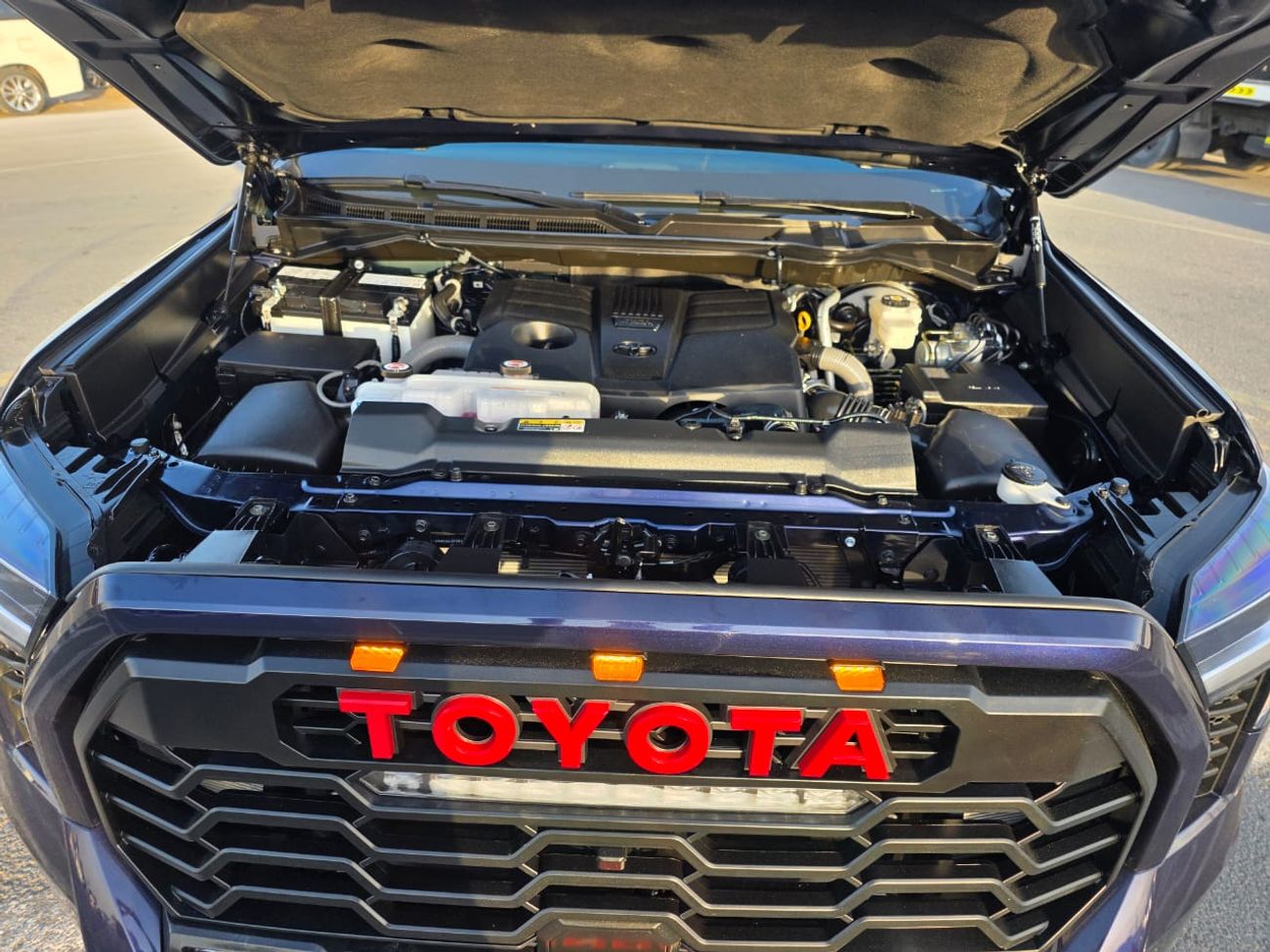 تويوتا تاندرا CREWMAX SR5