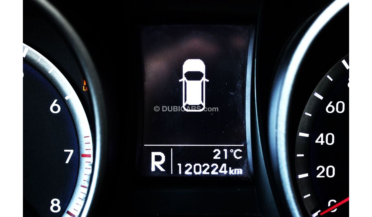 Hyundai Santa Fe GL Hyundai Santa Fe 2014 GCC, in excellent condition