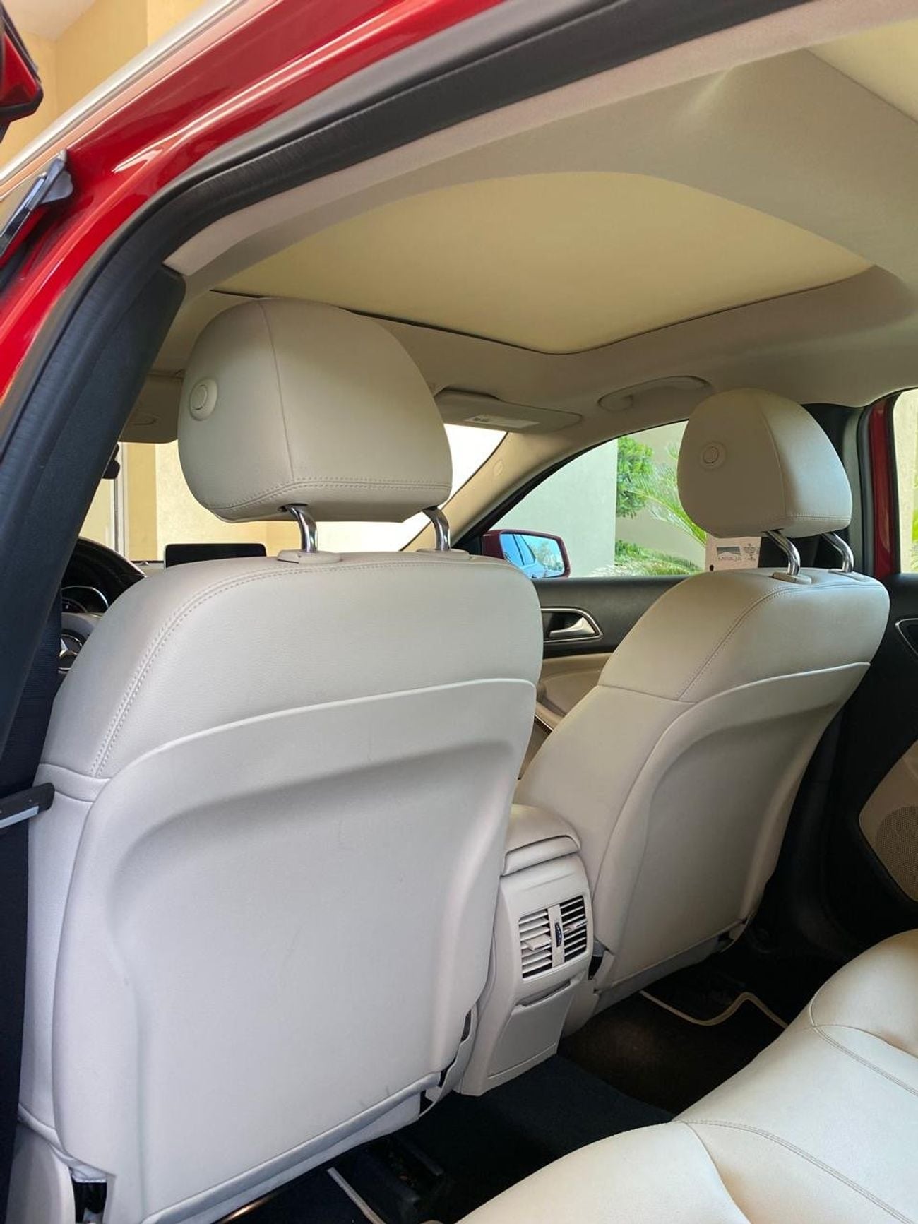 Mercedes Benz GLA250 STD