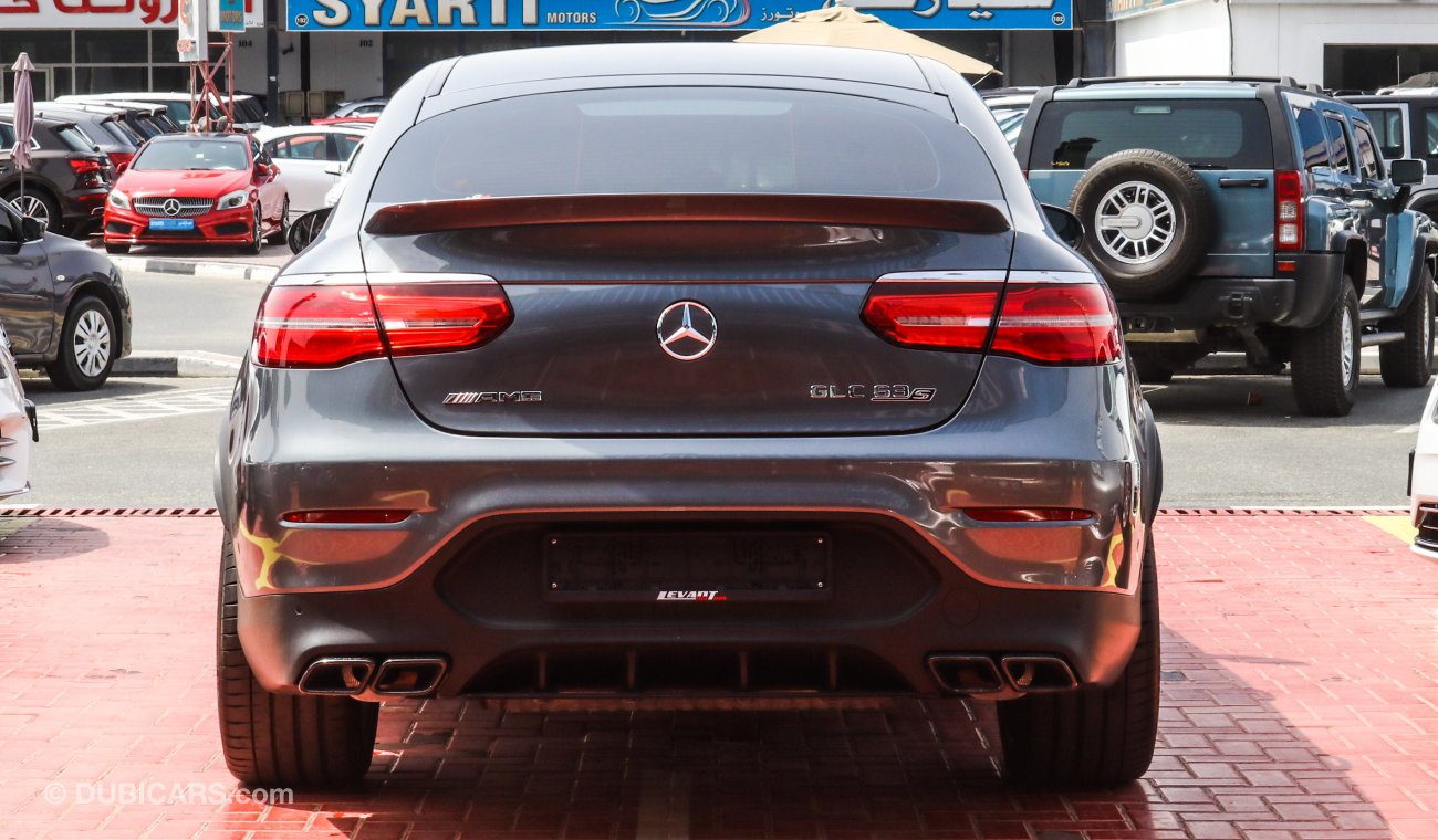 مرسيدس بنز GLC 63 AMG S 4 Matic