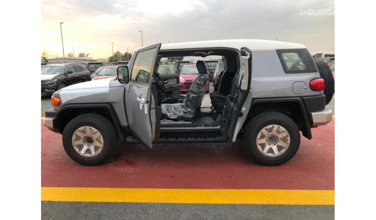 Toyota FJ Cruiser FJ CRUISER 4.0L, AWD, MODEL 2021 WITH JBL SOUND SYSTEM , COMPASS FOR EXPORT ONLY