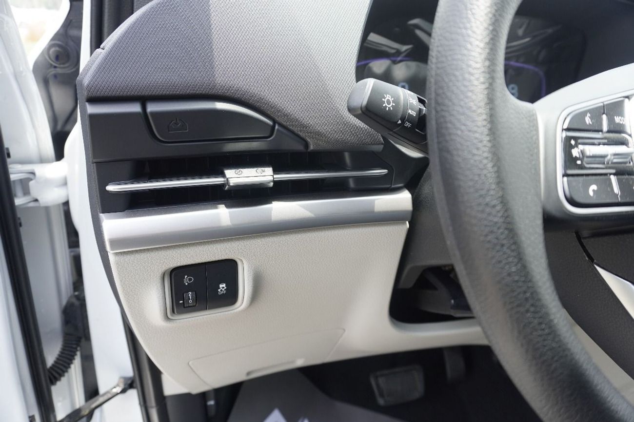 Kia Carens Kia Carens 1.5L ,7 SEATER, LEATHER SEAT, PUSH START,PARKING SENSOR, FOG LIGHTS, MODEL 2025