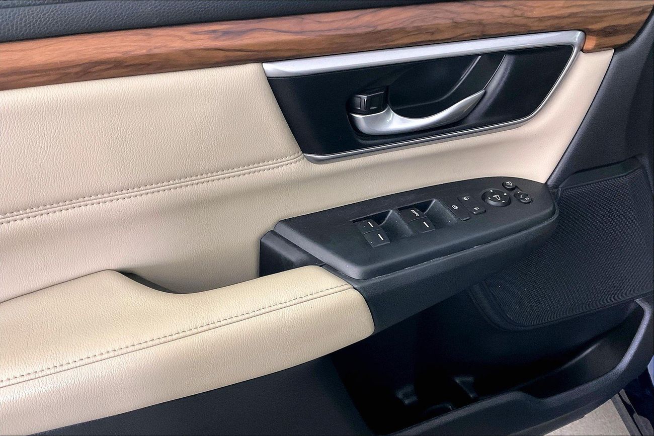 Honda CRV Touring | Guaranteed Warranty | 0 Down Payment