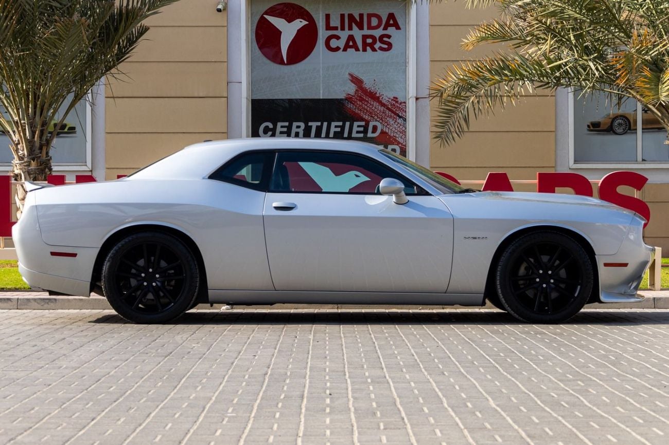 Dodge Challenger R/T 5.7L (370 HP) Dodge Challenger R/T 2021 GCC | Warranty