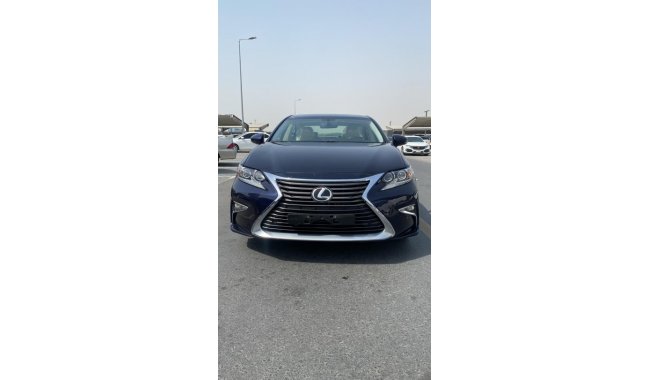 Lexus ES 350 LEXUS ES350 2016 GCC FULL OPTION CLEAN CAR NO ACCIDENT