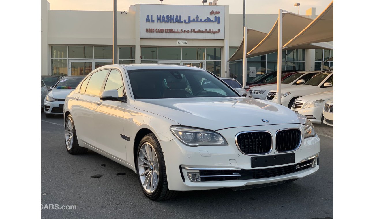 BMW 520i BMW 750 LI_Gcc_2014_Excellent_Condition _Full option