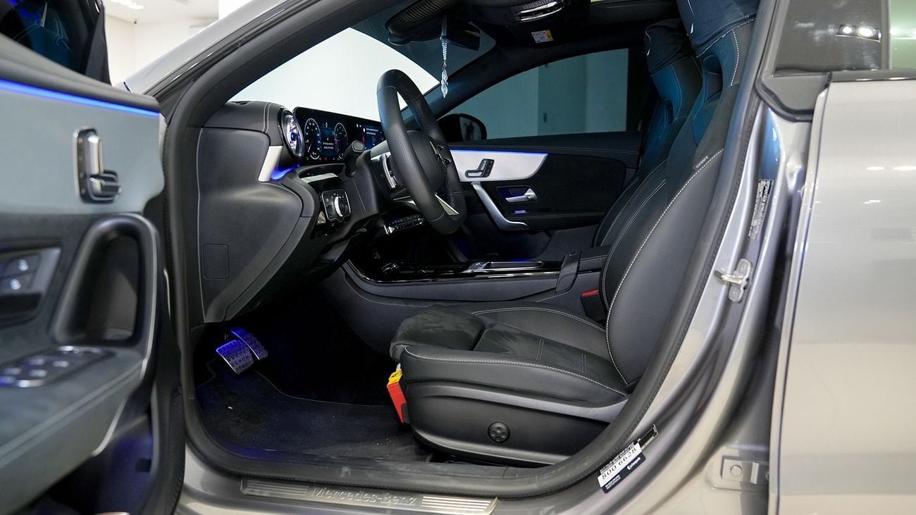 Mercedes-Benz CLA 200 AMG