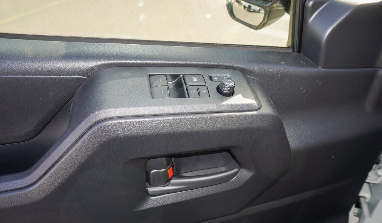 Toyota Hiace 3.5L M/T