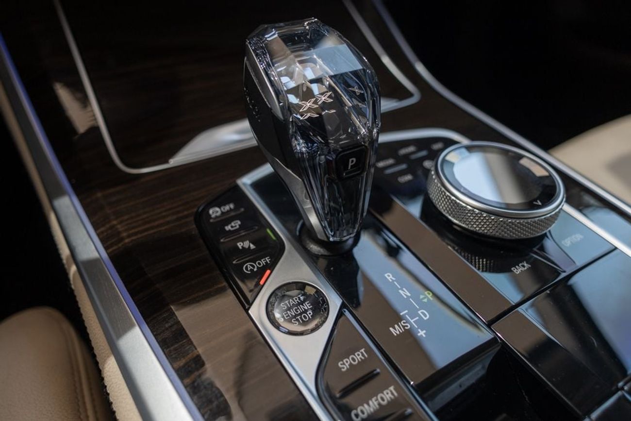 بي أم دبليو X5 40i Exclusive 3.0L