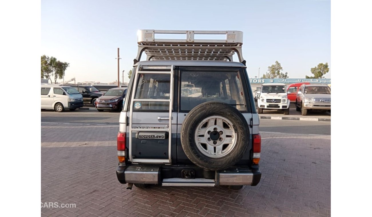 Toyota Land Cruiser Hard Top TOYOTA LAND CRUISER RIGHT HAND DRIVE (PM1305)