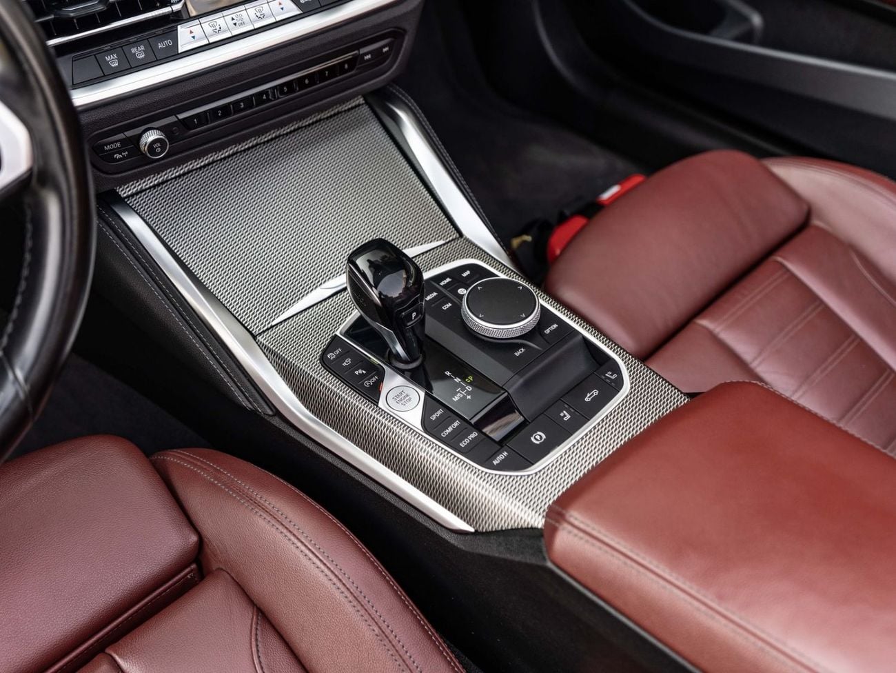 بي أم دبليو 420i CONVERTIBLE BMW 4 Series 420 2021 مواصفات خليجية