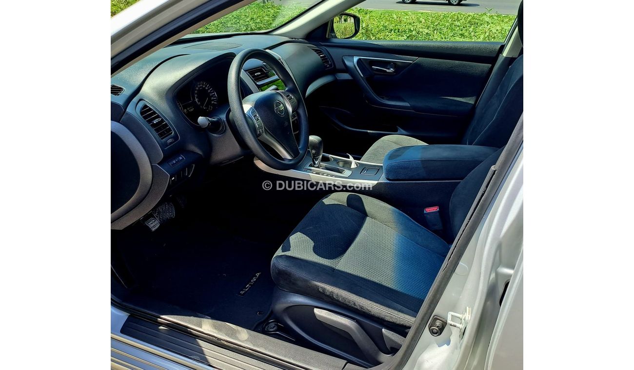 Nissan Altima SV 2015 2.5L GCC (580X48/-MONTHLY)