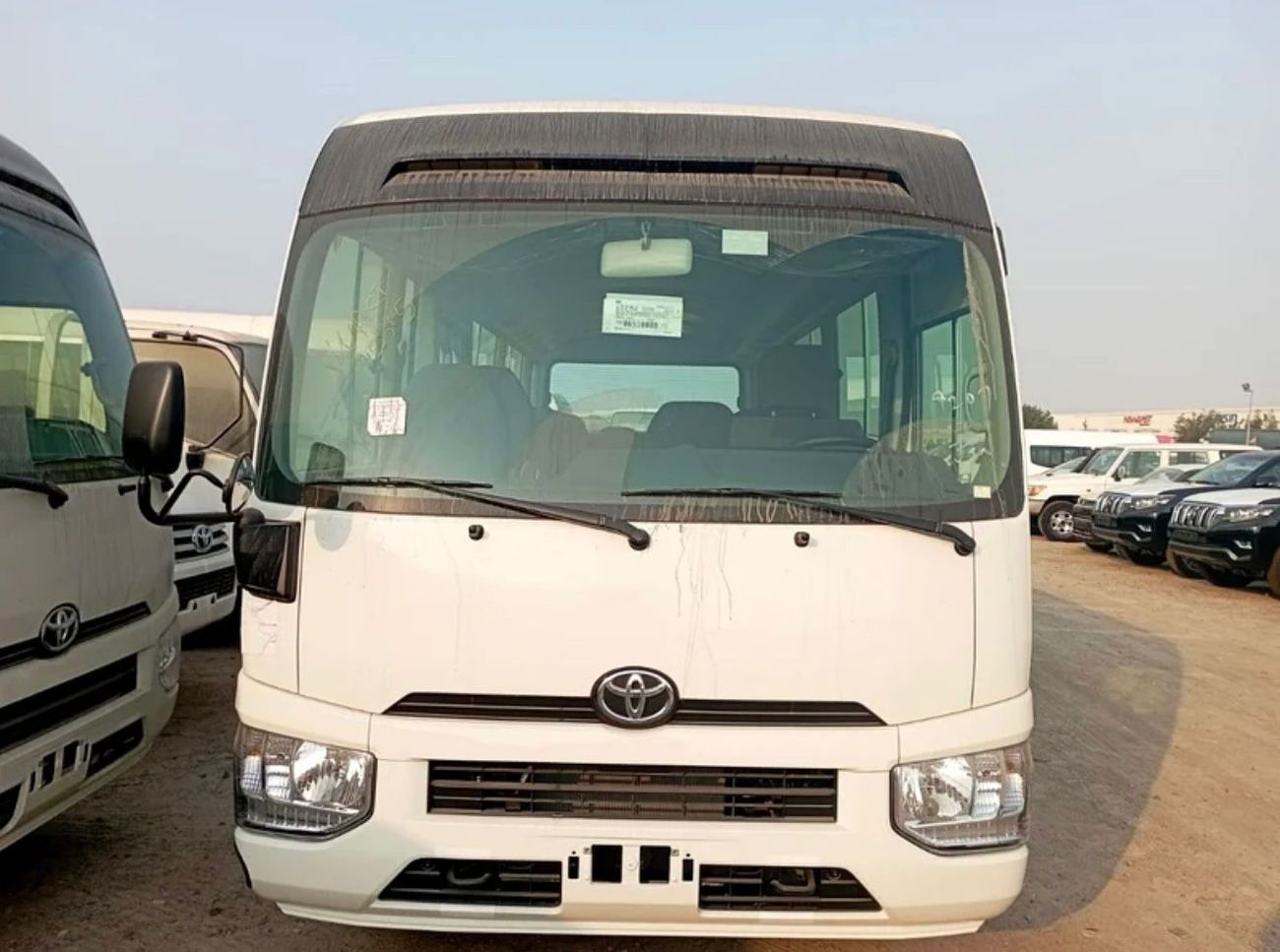 تويوتا كوستر 2.7L (23-Seater)