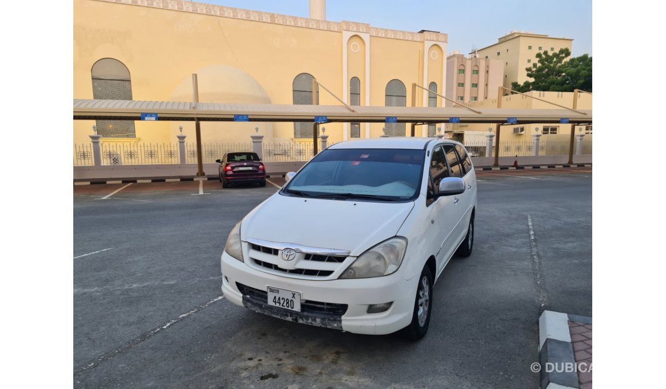 Toyota Innova Very clean  2007  inniva 2.7