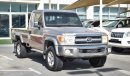 Toyota Land Cruiser Pick Up LX V6