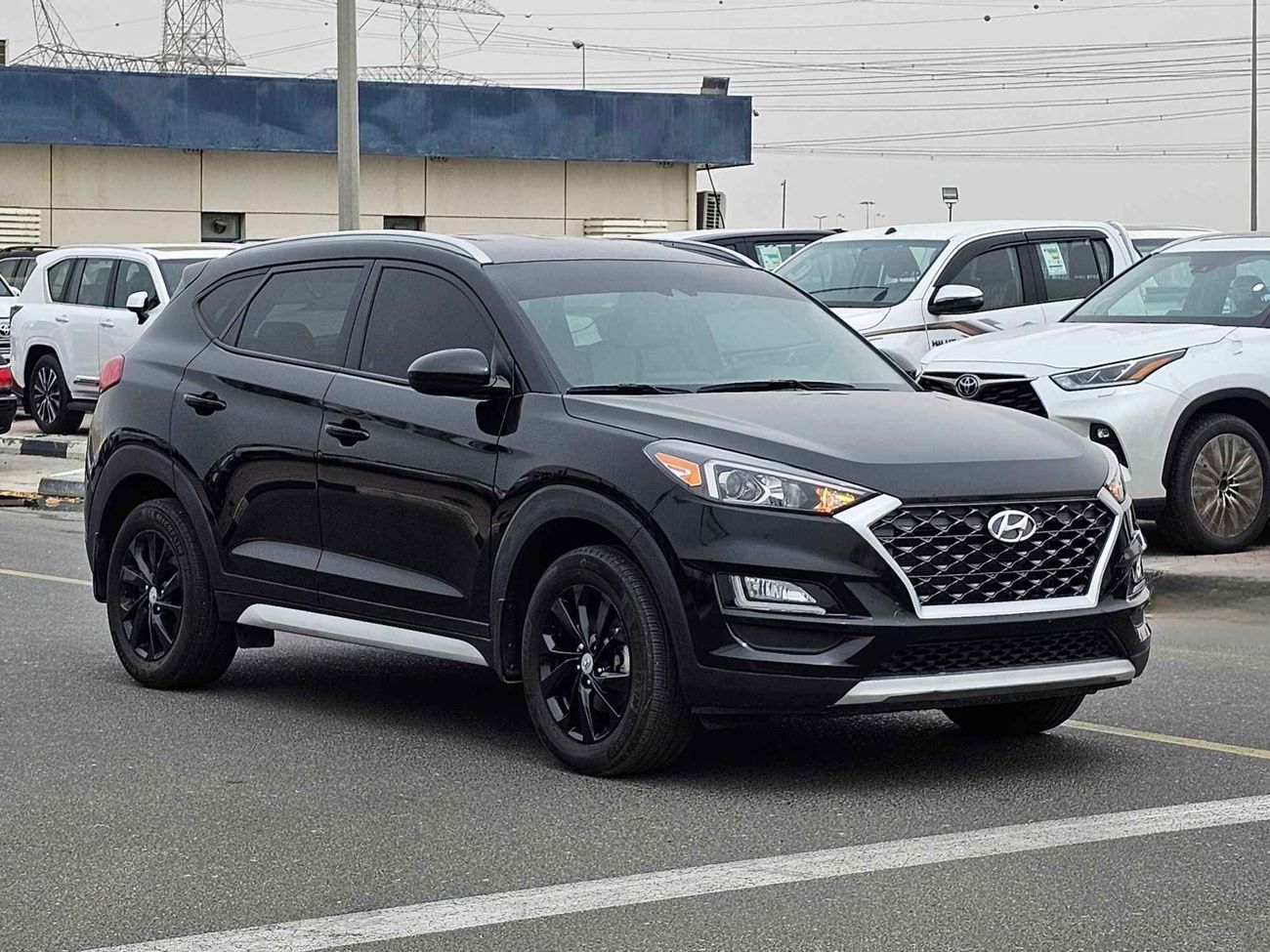 هيونداي توسون LIMITED // V4 // 700 AED MONTHLY //  LEATHER SEATS // PUSH START (LOT # 11312)