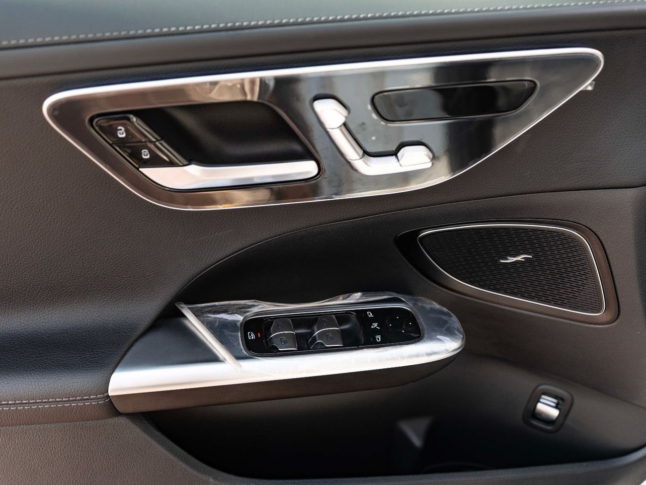 Mercedes-Benz C 200 Premium 2.0L