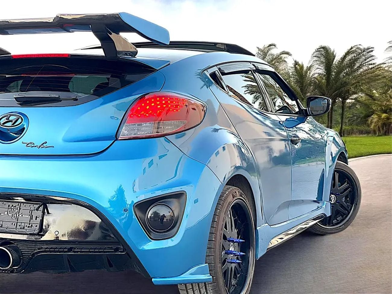 Hyundai Veloster Turbo 1.6L 755 P.M | Turbo GCC Specs - Sporty Hatchback!