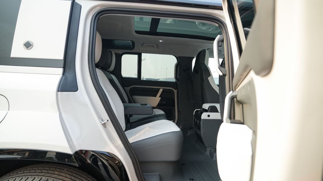 Land Rover Defender OCTA Borasco Grey 2026MY Export Only