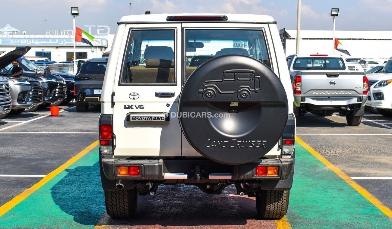 تويوتا لاند كروزر 70 4.0L V6 Petrol  Auto Transmission