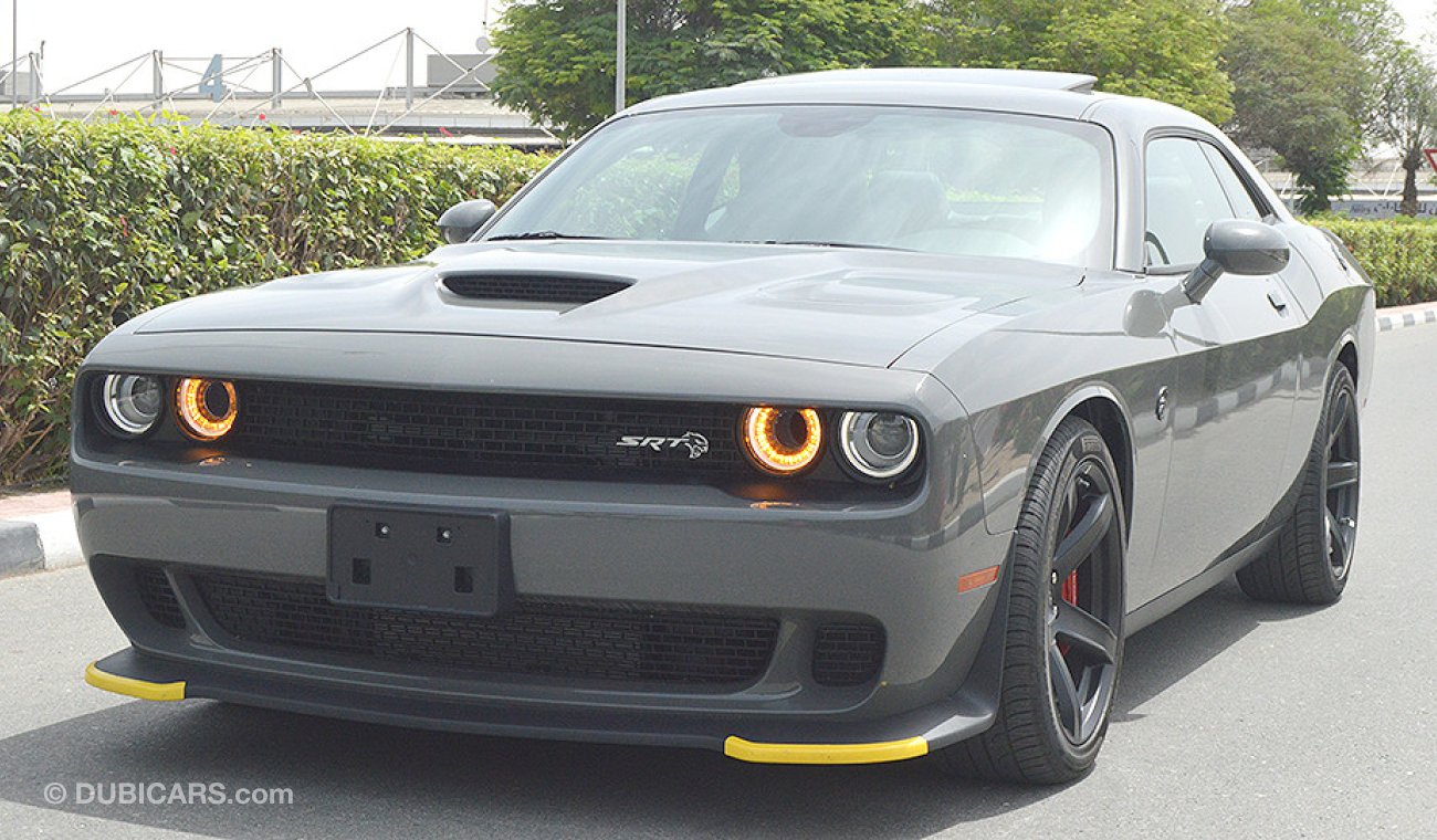 Dodge Challenger Hellcat SRT, 6.2L, V8 HEMI, 0km, GCC Specs with 3Yrs or 100K km Warranty