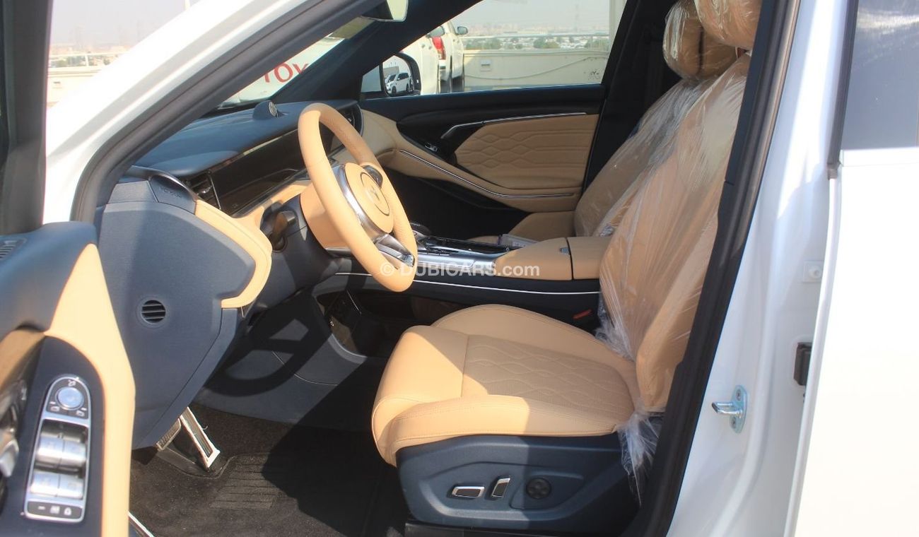 فويا فري Luxury Electric Car AWD 2022 Model Year only for export