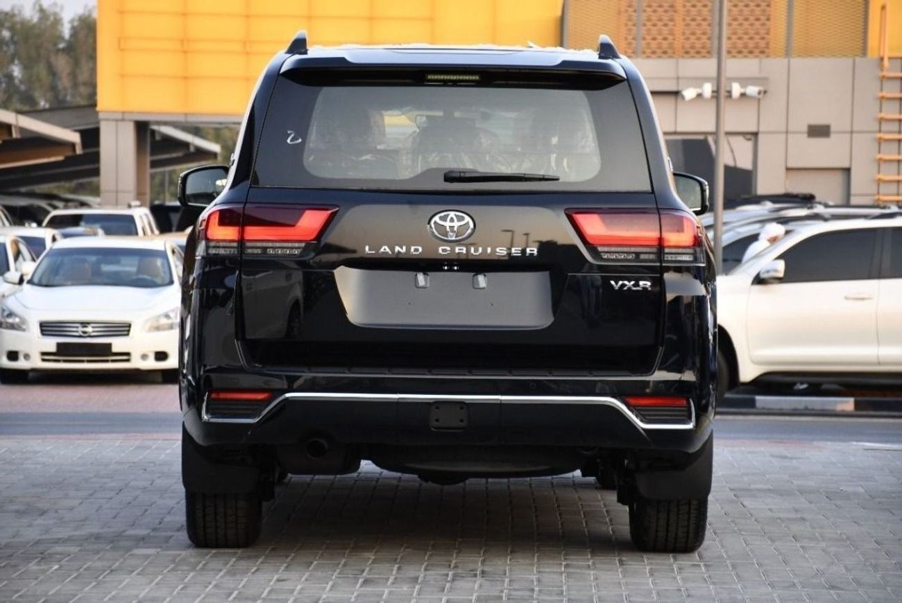 Toyota Land Cruiser VXR 3.5L
