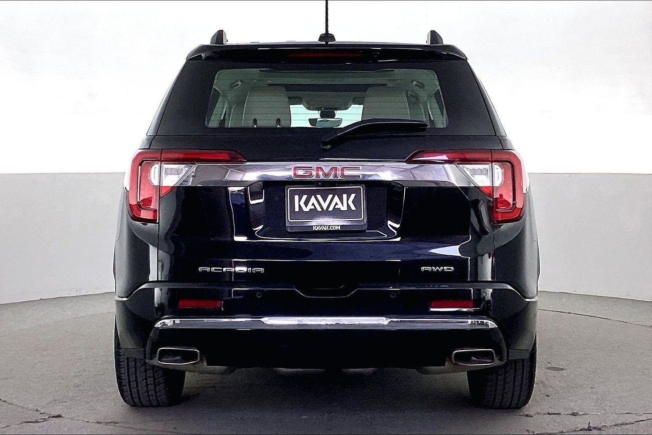 جي أم سي أكاديا Denali | National Day Celebration | شامل الضمان | 0 ﺪﻔﻋﺓ ﺃﻮﻟﻯ