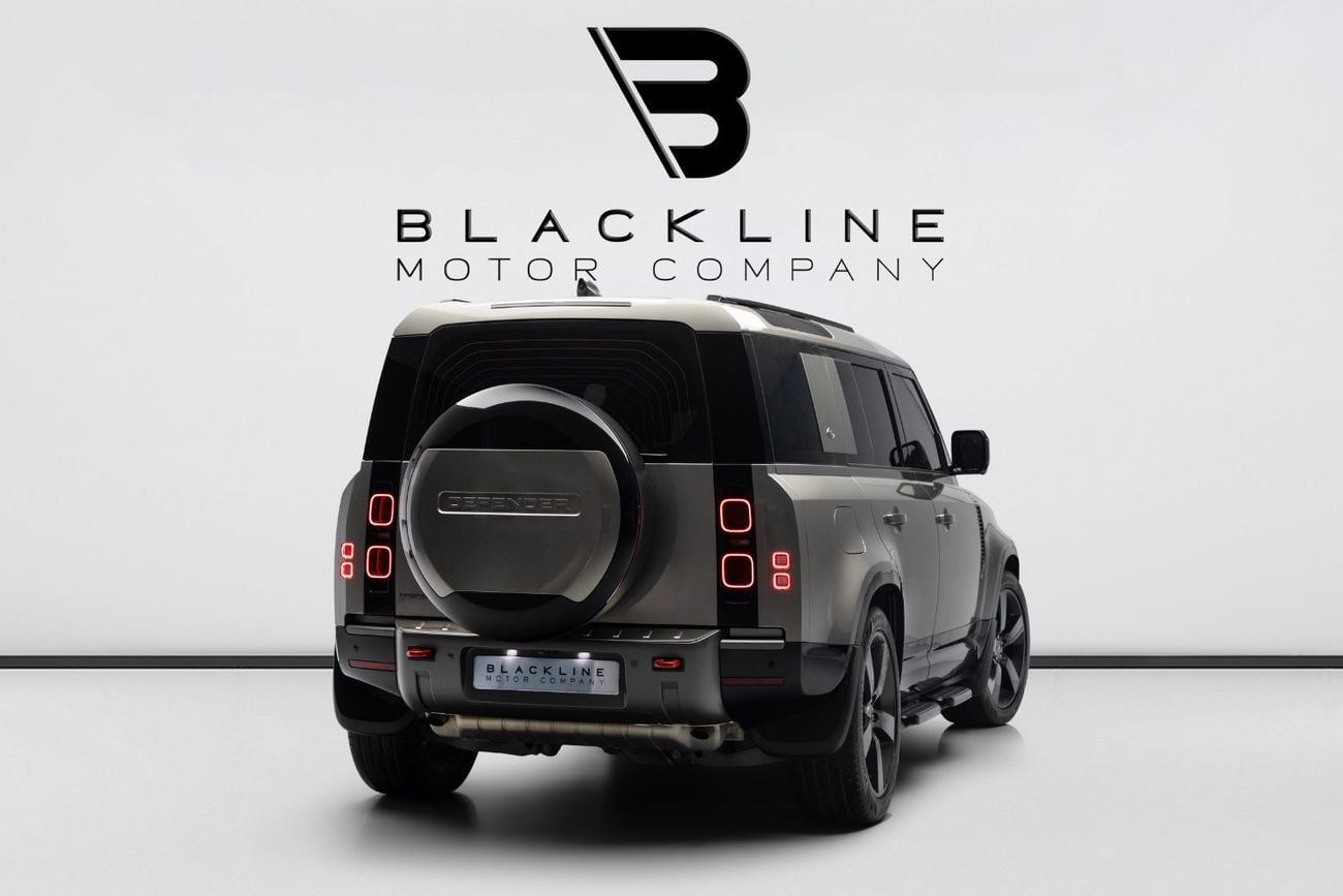 Land Rover Defender 110 HSE P400 BUY NOW, PAY 2027 | THE BLACKLINE STANDARD | 2029 Land Rover Warranty + Service Contract, G