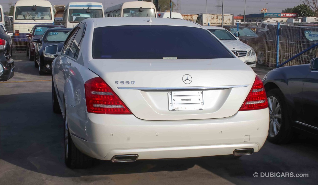 مرسيدس بنز S 550