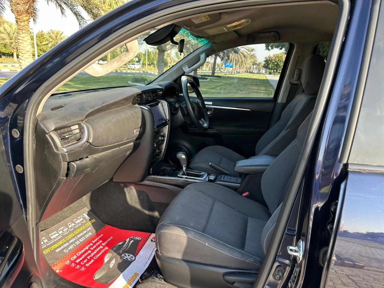 Toyota Fortuner RHD 2.8L Diesel Automatic Gear 4WD 4-Cylinders 7-Seats 5-Doors