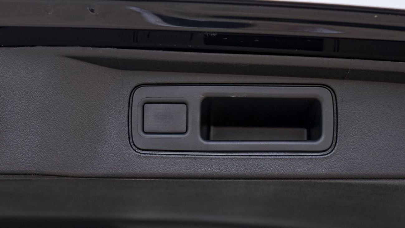 Toyota Fortuner 2025 TOYOTA FORTUNER EXR EXR 2.7L PETROL 4WD 7 SEAT AUTOMATIC TRANSMISSION