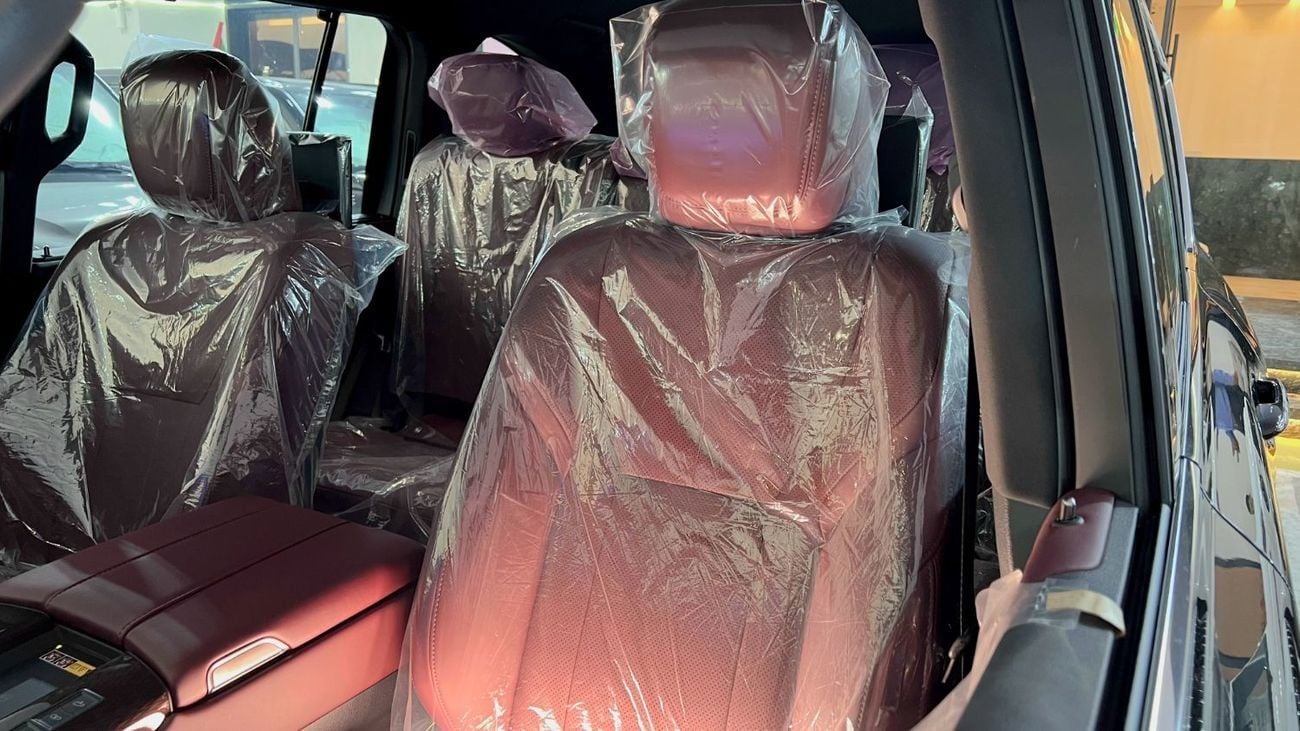 Lexus LX 700h LEXUS LX 700h Signature 2025